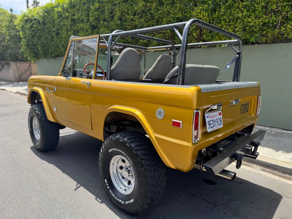 Ford-bronco-sport-1971-custom-8