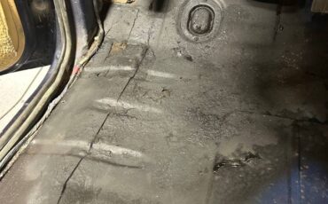 Ford-bronco-xlt-1985-blue-9