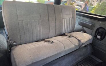 Ford-bronco-xlt-1988-green-12