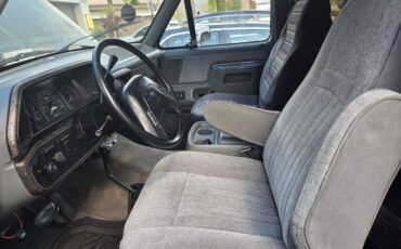 Ford-bronco-xlt-1988-green-13