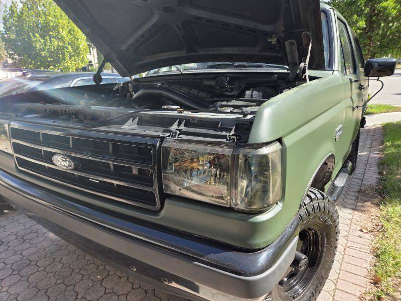 Ford-bronco-xlt-1988-green-3