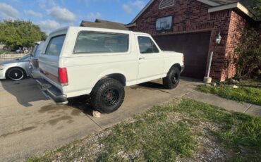 Ford-bronco-xlt-1990-white-13