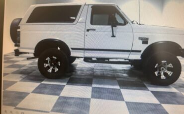 Ford-bronco-xlt-1990-white-20