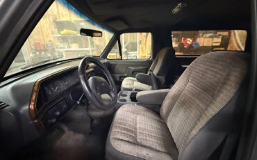 Ford-bronco-xlt-1991-12