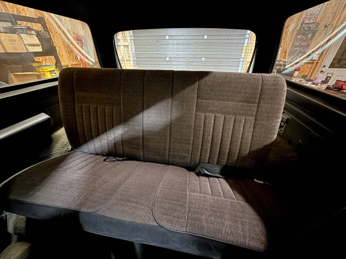 Ford-bronco-xlt-1991-16