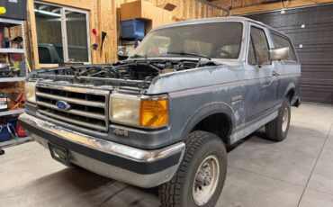 Ford-bronco-xlt-1991-3