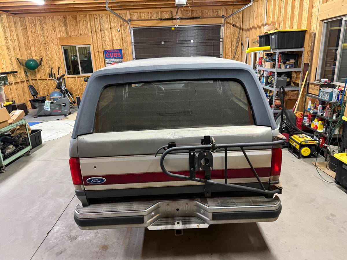 Ford-bronco-xlt-1991-5