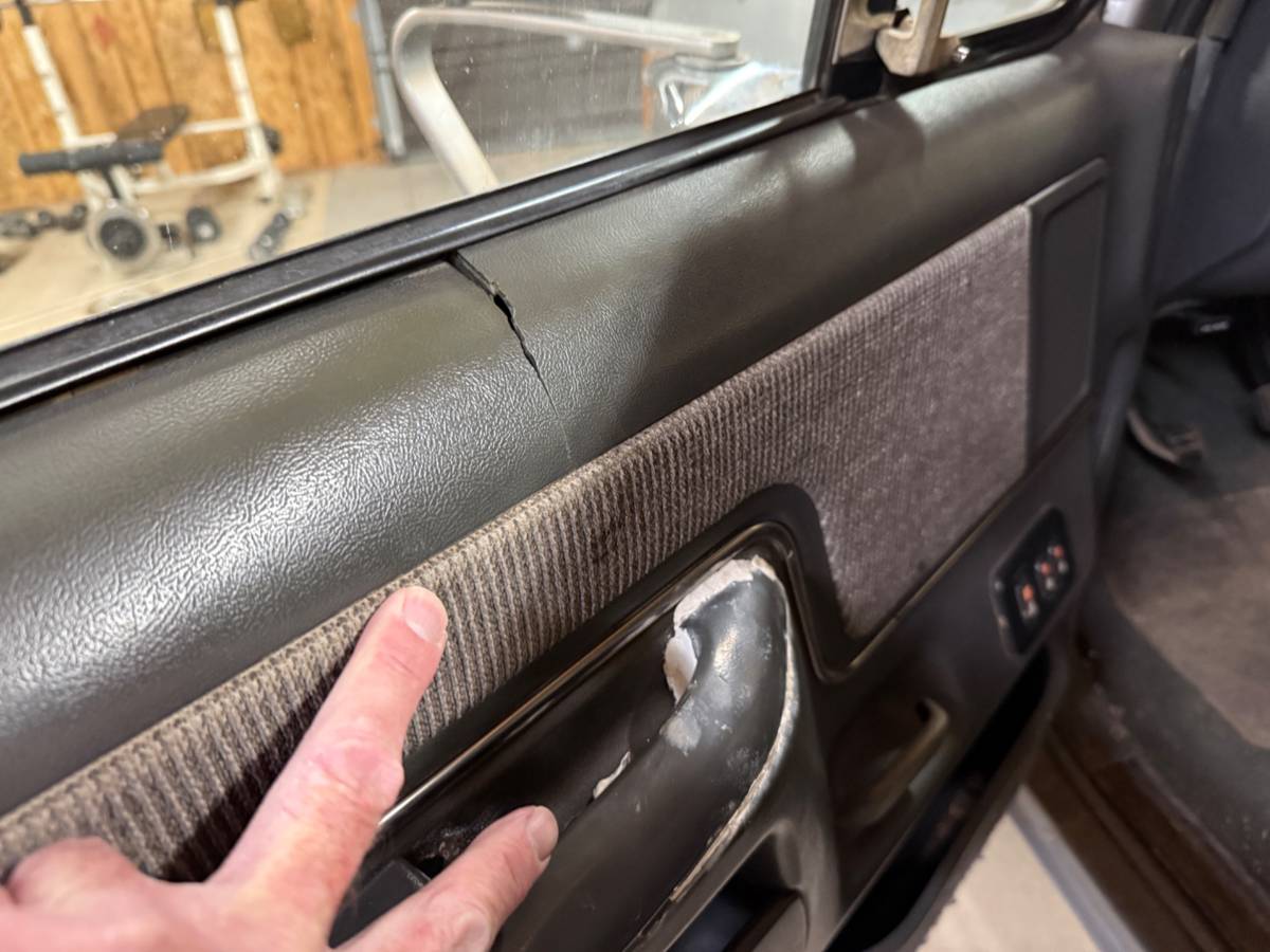 Ford-bronco-xlt-1991-7