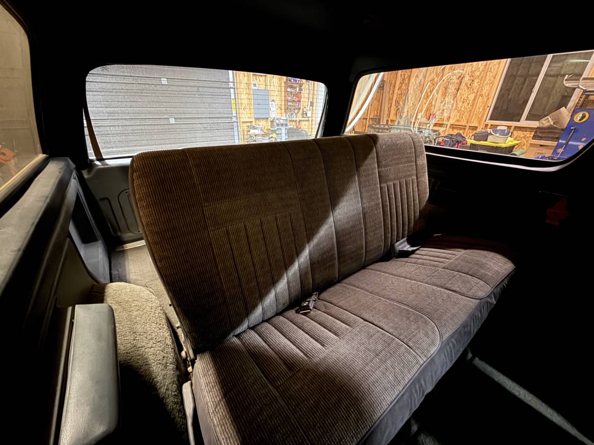 Ford-bronco-xlt-1991-9