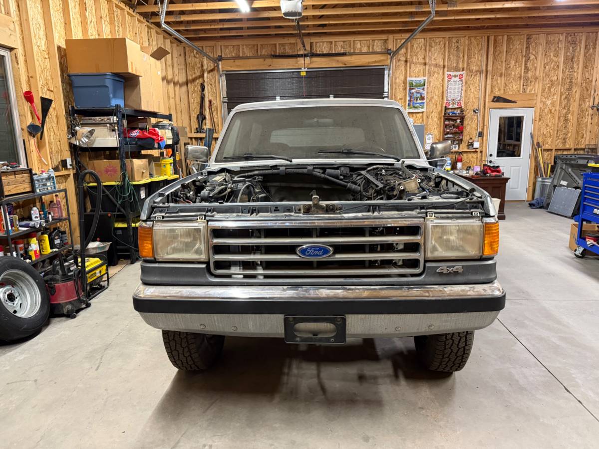 Ford-bronco-xlt-1991