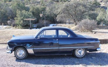 Ford-business-coupoe-1950-blue-1