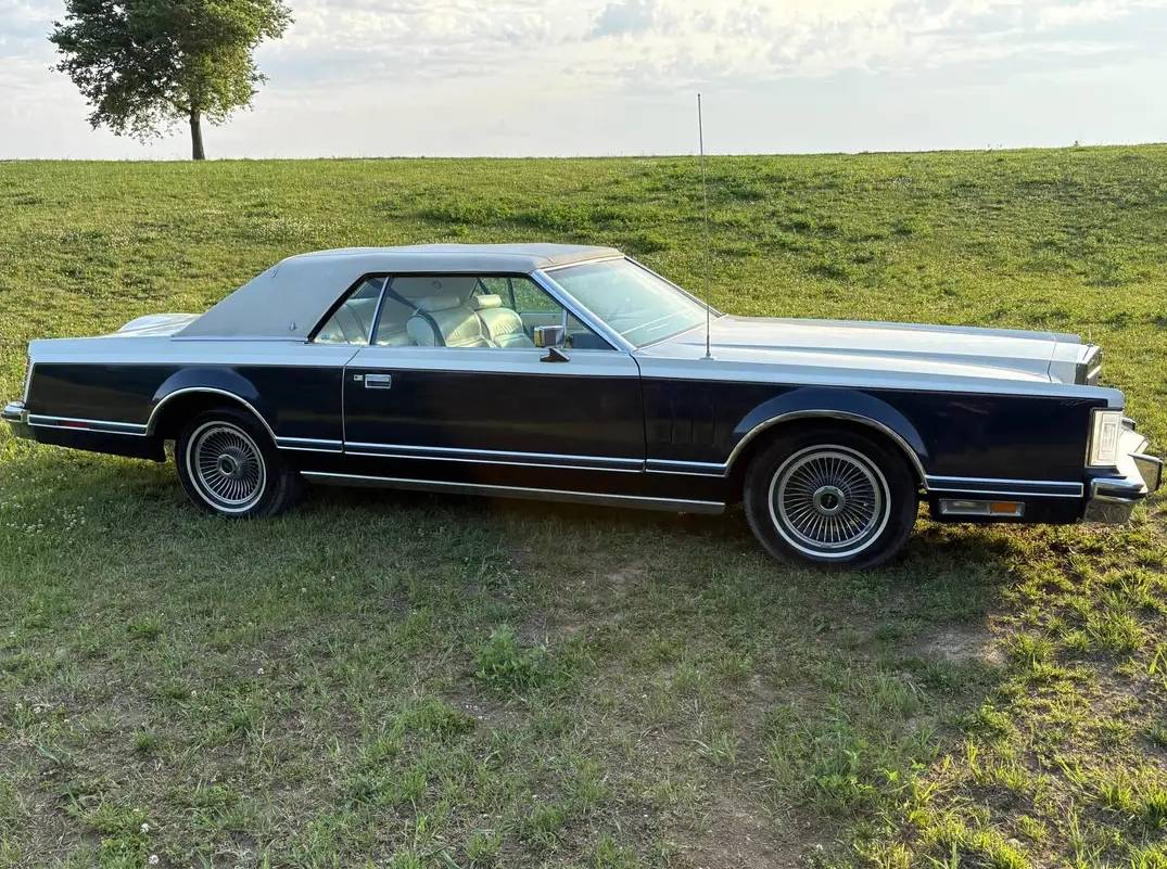 Ford-c6-1974-black-8