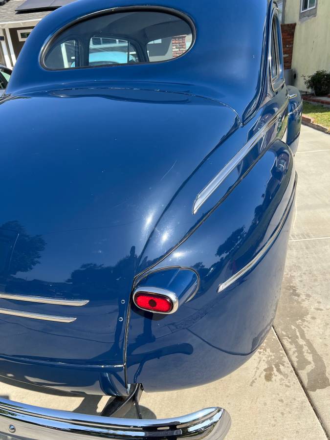 Ford-coupe-1946-blue