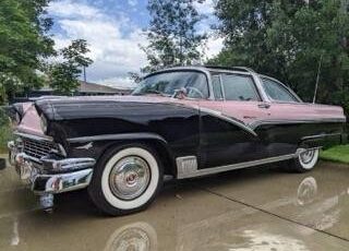 Ford-crown-victoria-1956-black-7