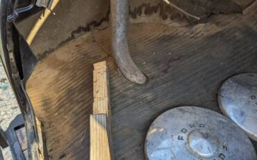 Ford-custom-1950-black-16