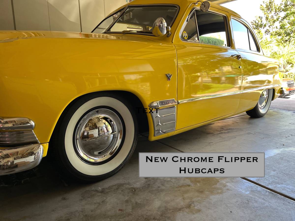 Ford-custom-deluxe-2dr-coupe-1951-yellow-4