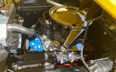 Ford-custom-deluxe-2dr-coupe-1951-yellow-7