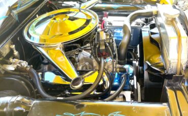 Ford-custom-deluxe-2dr-coupe-1951-yellow-8