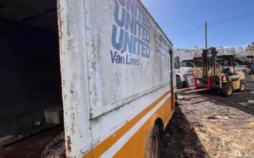 Ford-delivery-1972-3