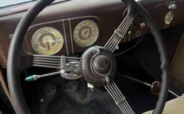 Ford-deluxe-1937-black-10