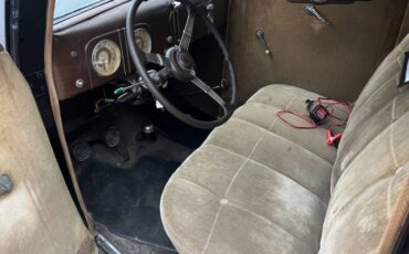 Ford-deluxe-1937-black-11