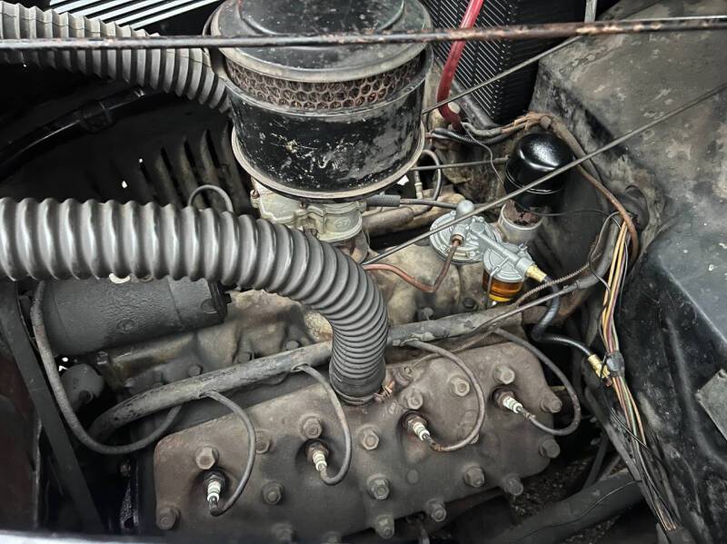 Ford-deluxe-1937-black-14