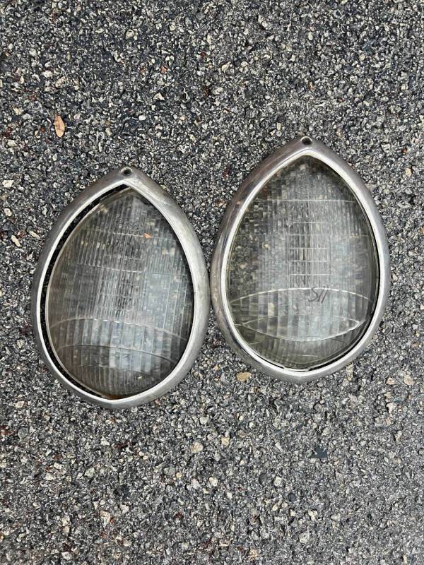 Ford-deluxe-1937-black-6