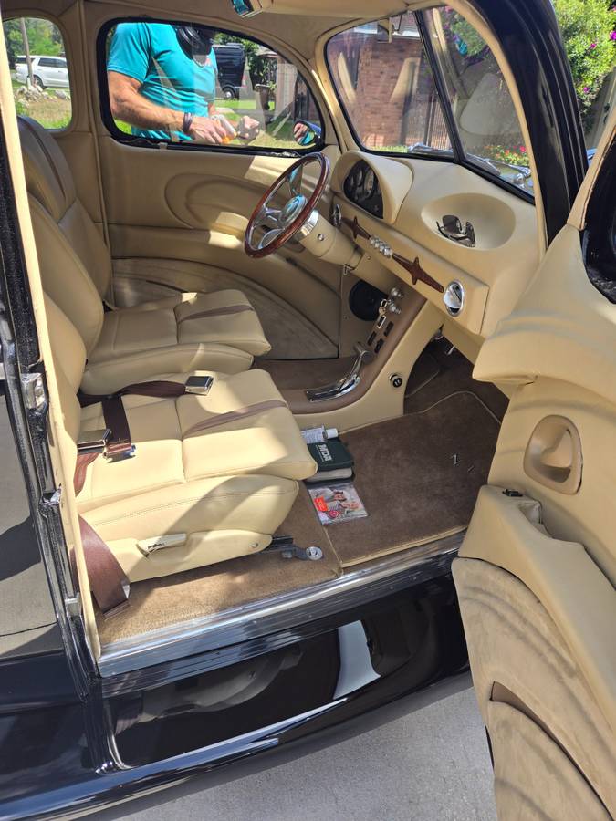 Ford-deluxe-coupe-1940-black-18