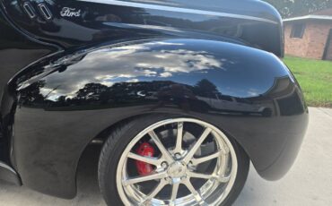 Ford-deluxe-coupe-1940-black-7