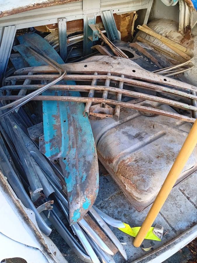 Ford-deluxe-coupe-1948-1