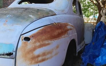 Ford-deluxe-coupe-1948-6