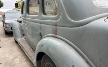 Ford-deluxe-sedan-1936-20