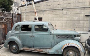 Ford-deluxe-sedan-1936-24