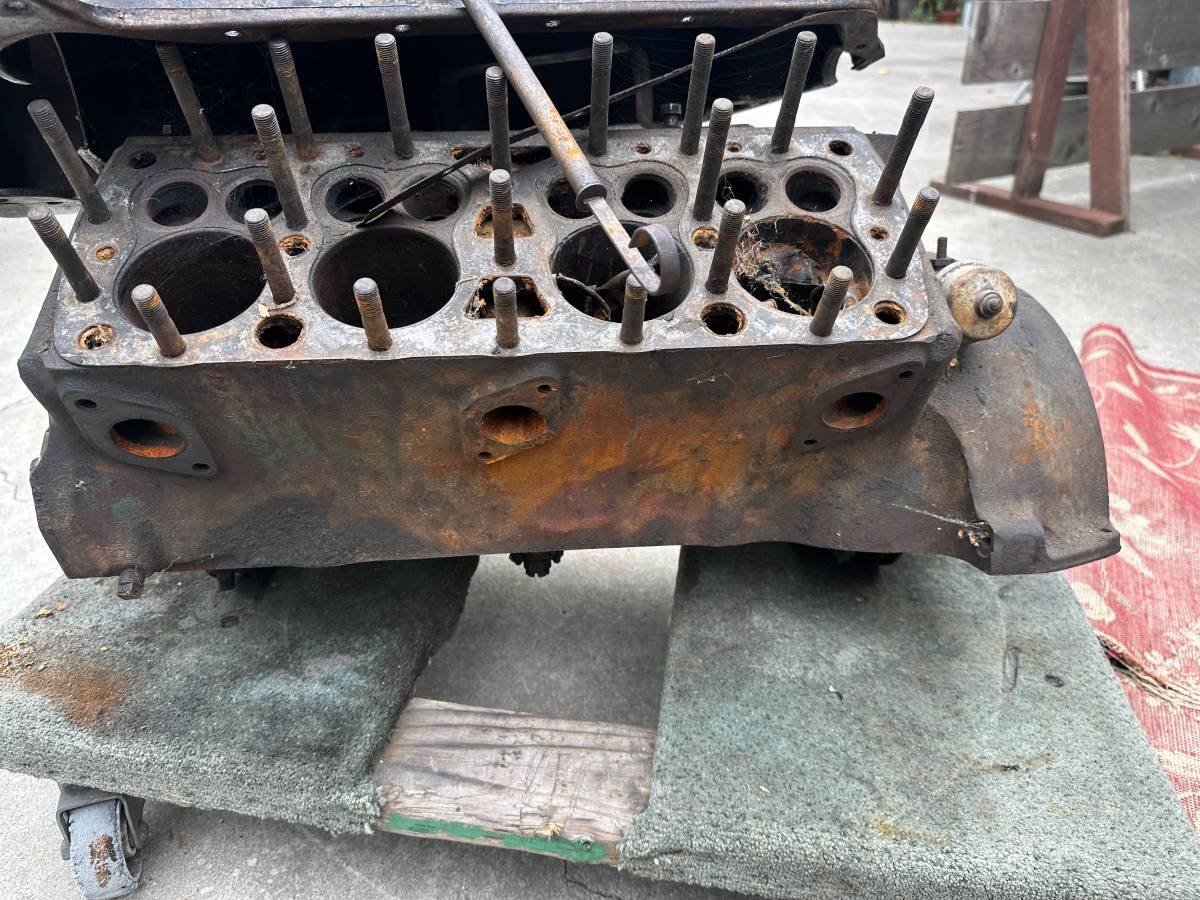 Ford-deluxe-sedan-1936-8