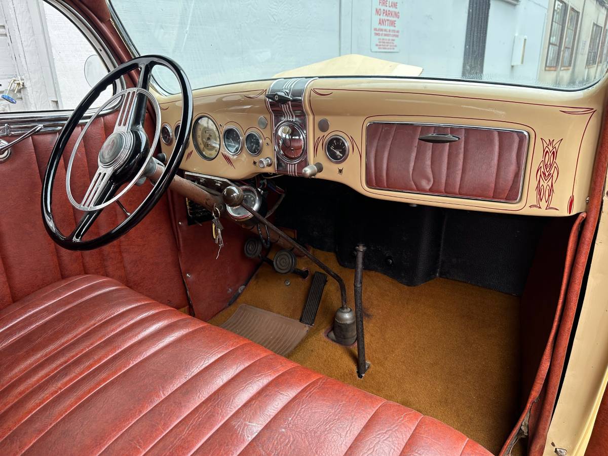 Ford-deluxe-sedan-1936-9