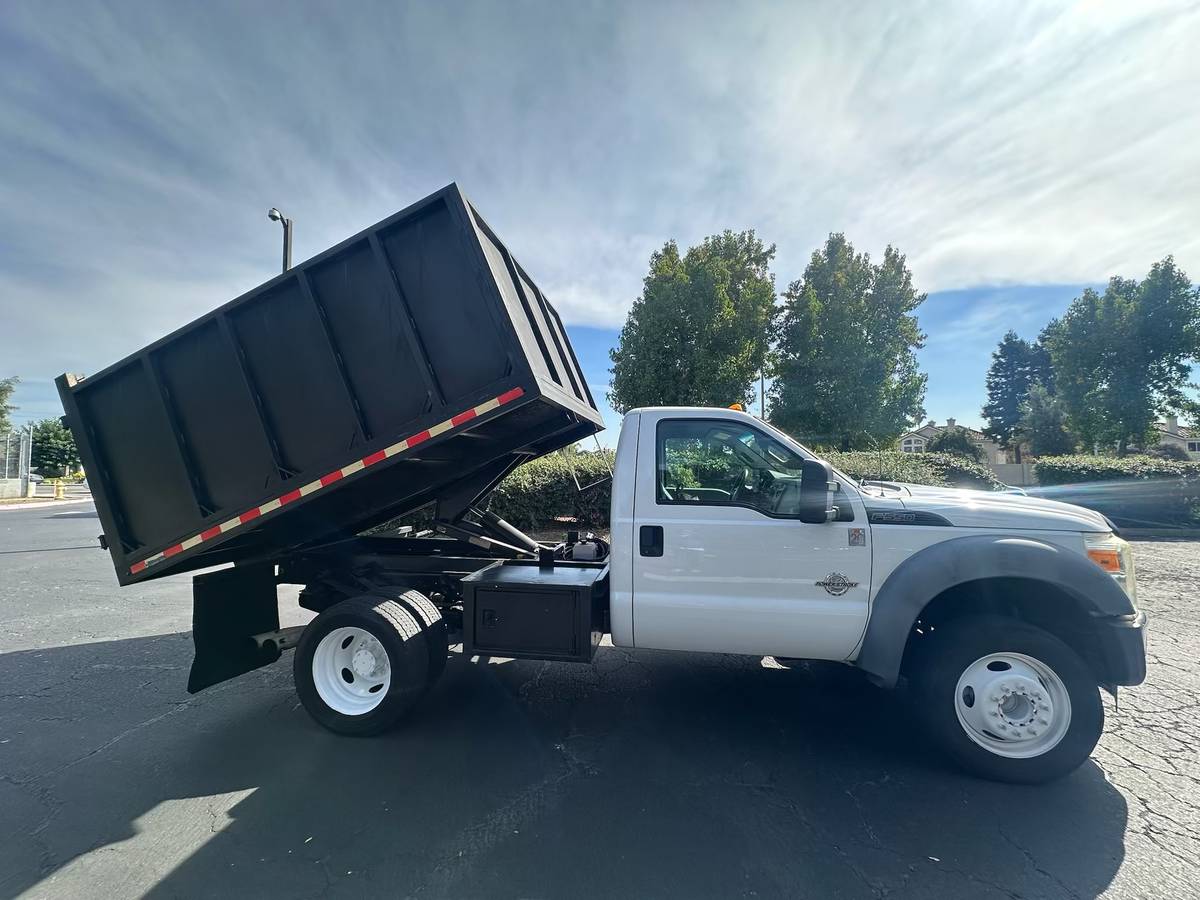 Ford-diesel-1981-white-4