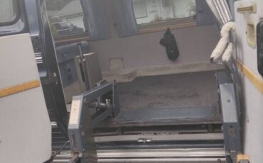 Ford-e-150-econoline-1991-blue-1