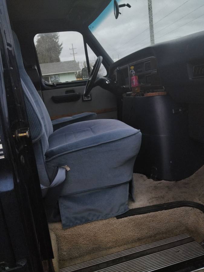 Ford-e-150-econoline-1991-blue-3