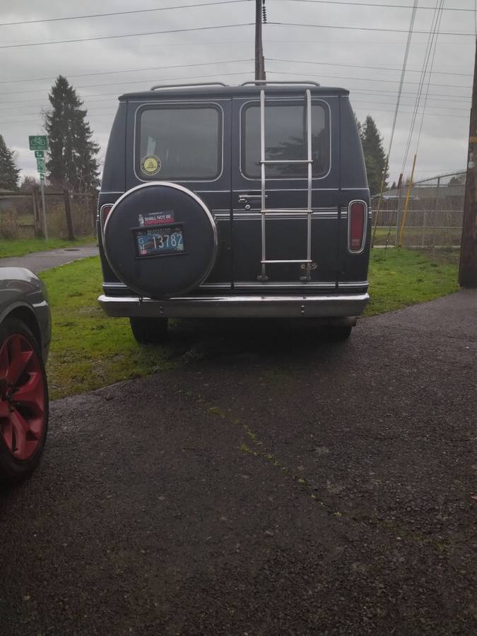 Ford-e-150-econoline-1991-blue-5