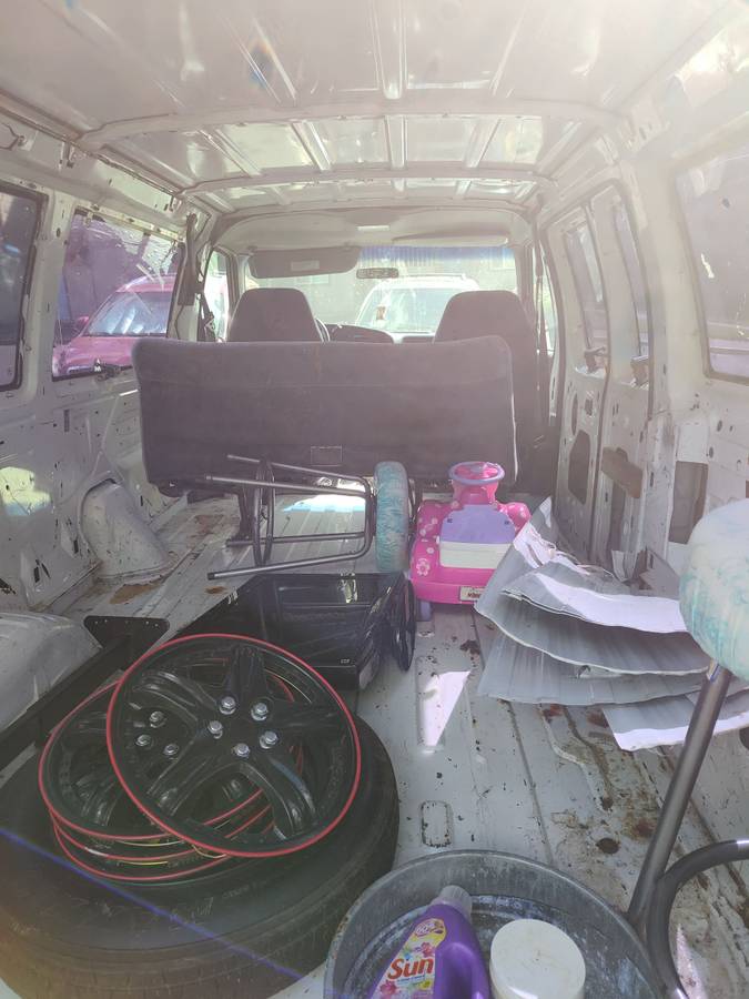 Ford-e-150-econoline-1993-white-2