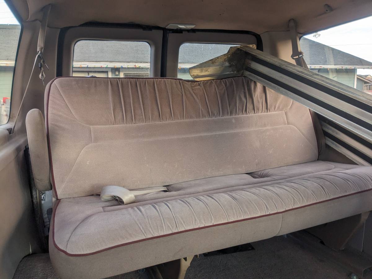 Ford-e-150-econoline-1996-7