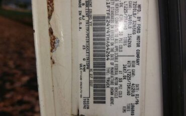 Ford-e-250-econoline-1996-white-3