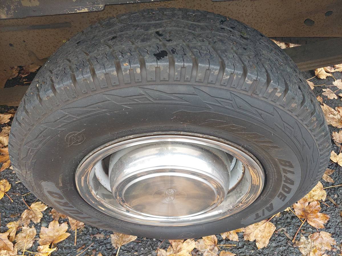 Ford-e-250-econoline-1996-white-7