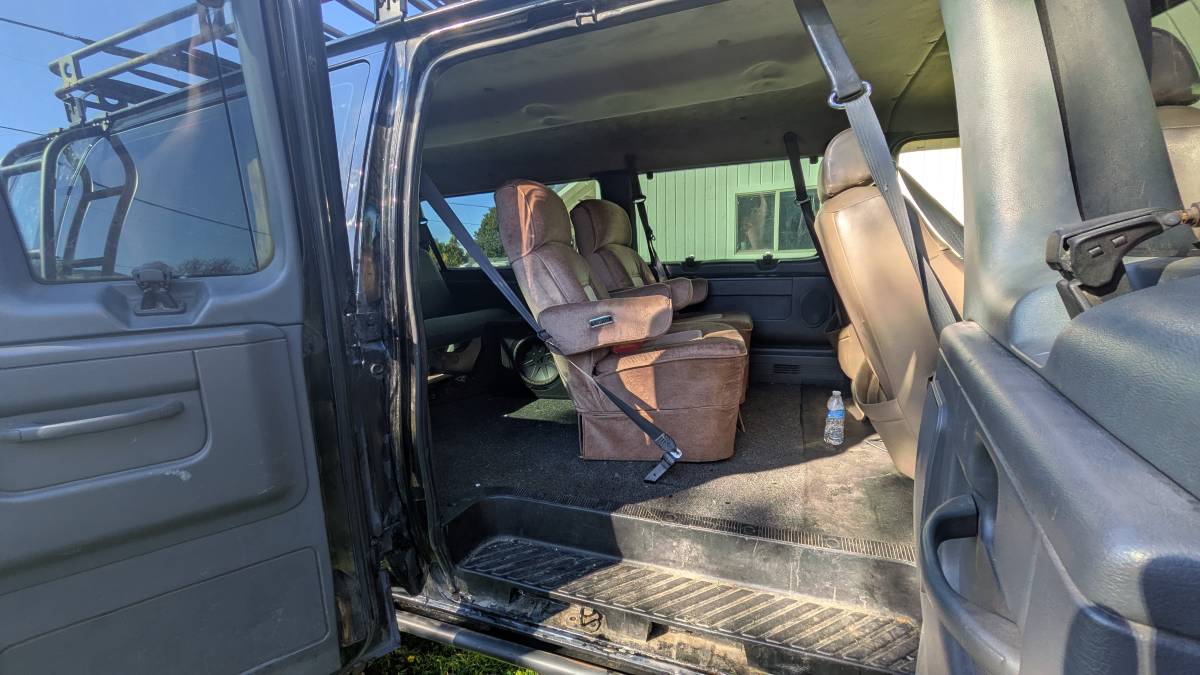 Ford-e-350-4x4-diesel-1996-black-5