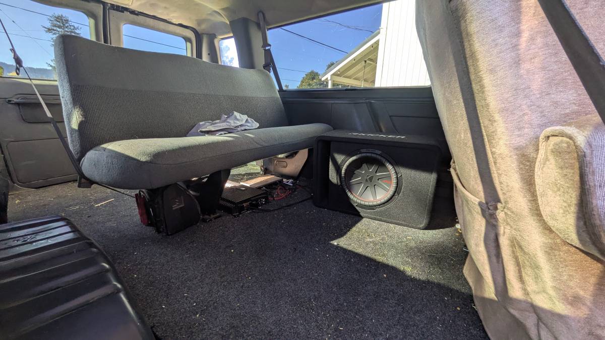 Ford-e-350-4x4-diesel-1996-black-6