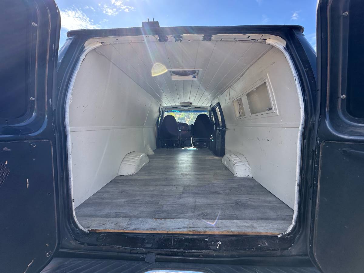 Ford-e-350-econoline-1995-black-13