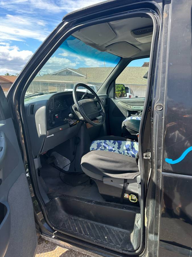 Ford-e-350-econoline-1995-black-18