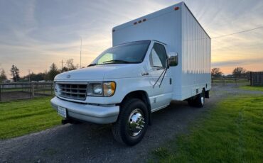 Ford-e-350-econoline-1996-white-1