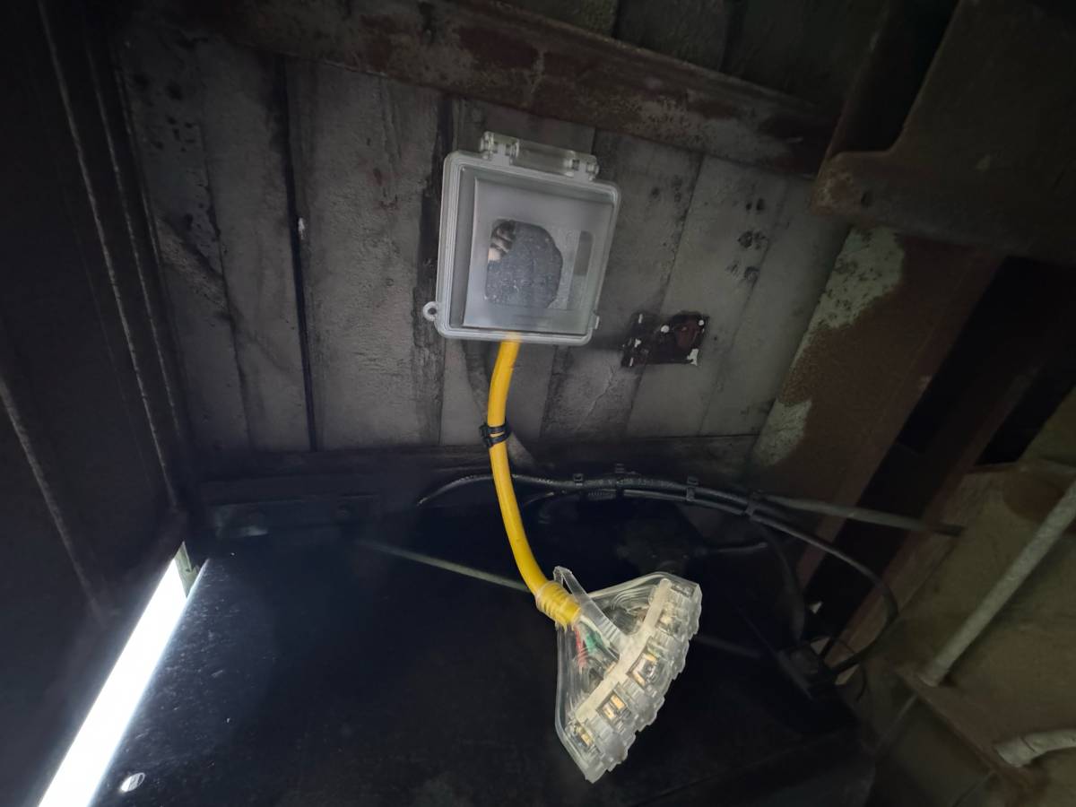 Ford-e-350-econoline-1996-white-20