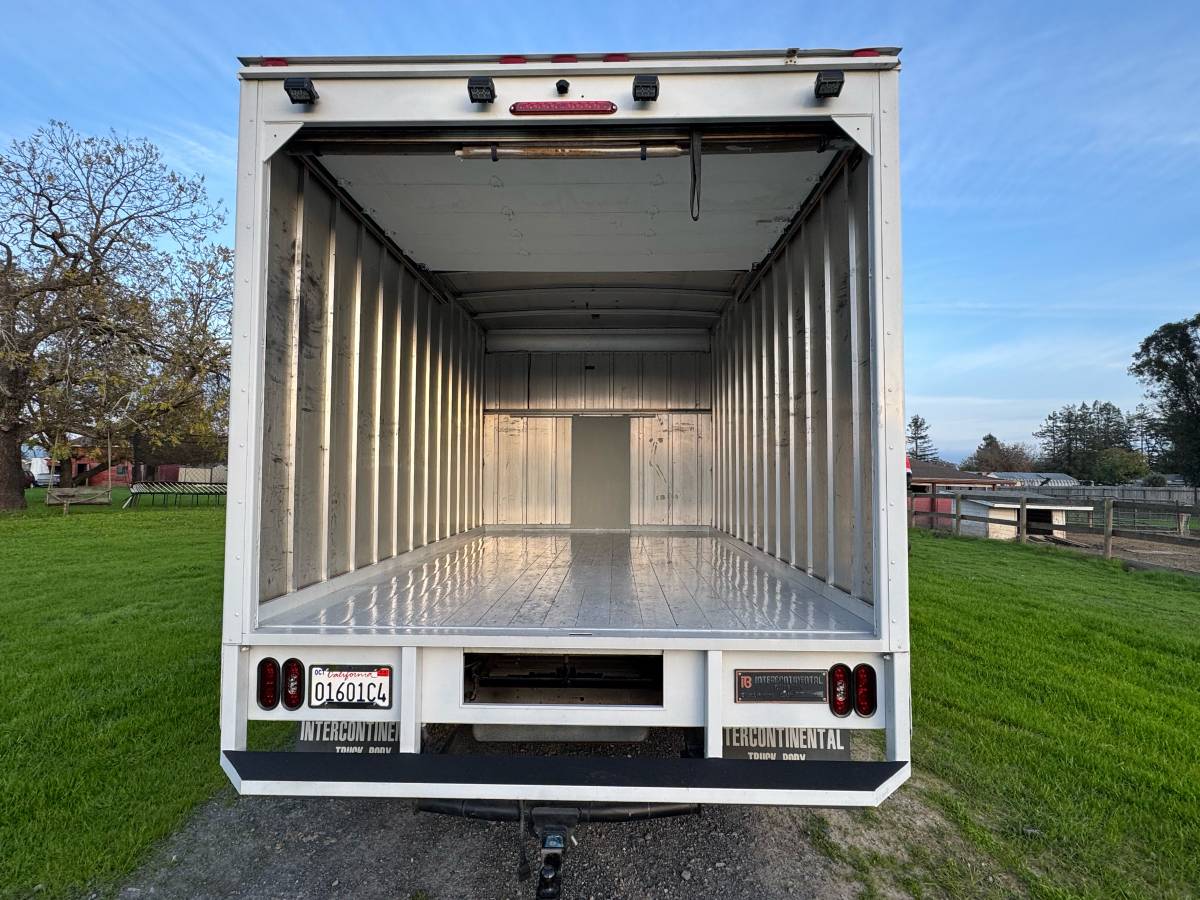 Ford-e-350-econoline-1996-white-6